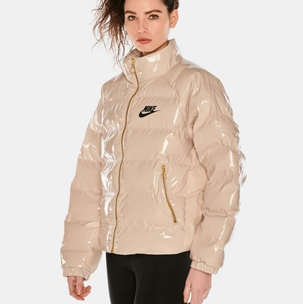 NWT Nike Icon Clash Puffer Jacket - Picture 4 of 15